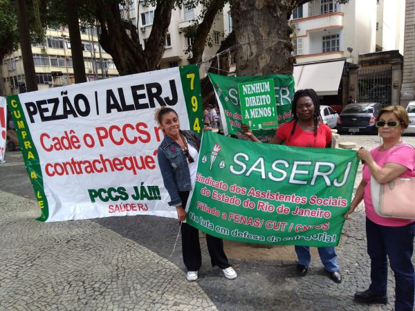 SASERJ ESTEVE PRESENTE NO ATO PELO PCCS DA SAÚDE; SAIBA COMO FOI